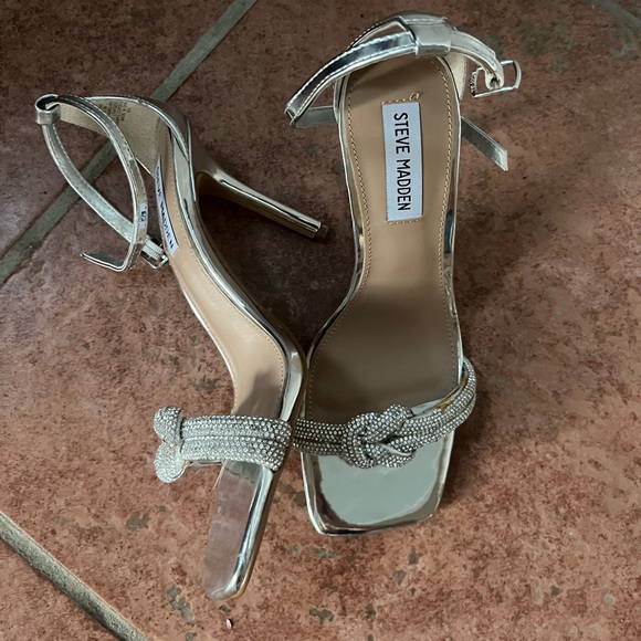 Rhinestone Steve Madden Heels - Picture 2 of 6